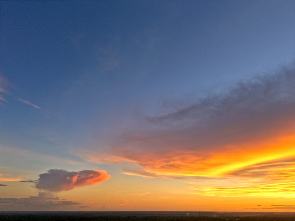 Vibrant sunset over horizon