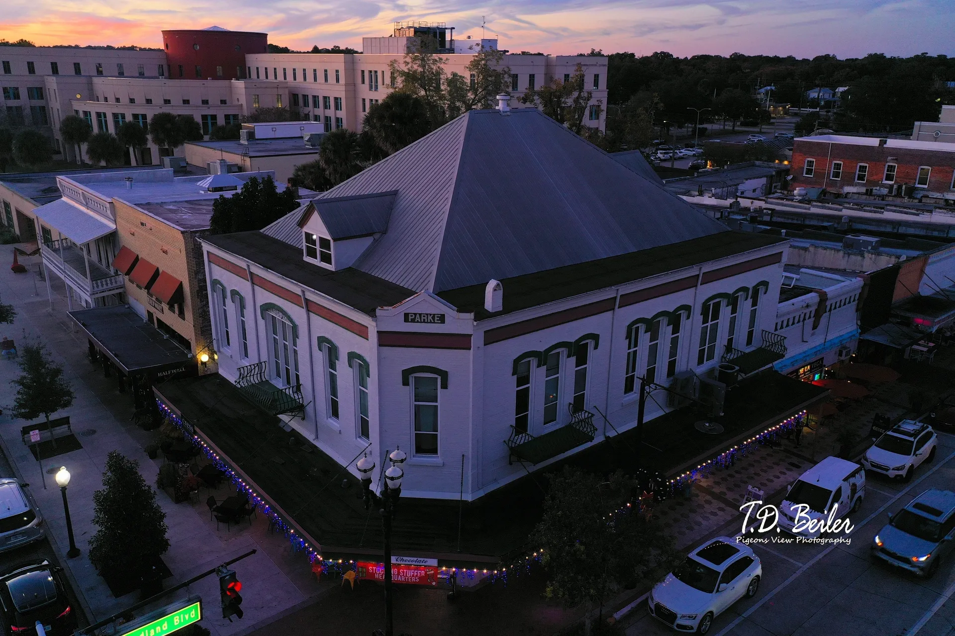 Evening cityscape featuring a vintage architecture.