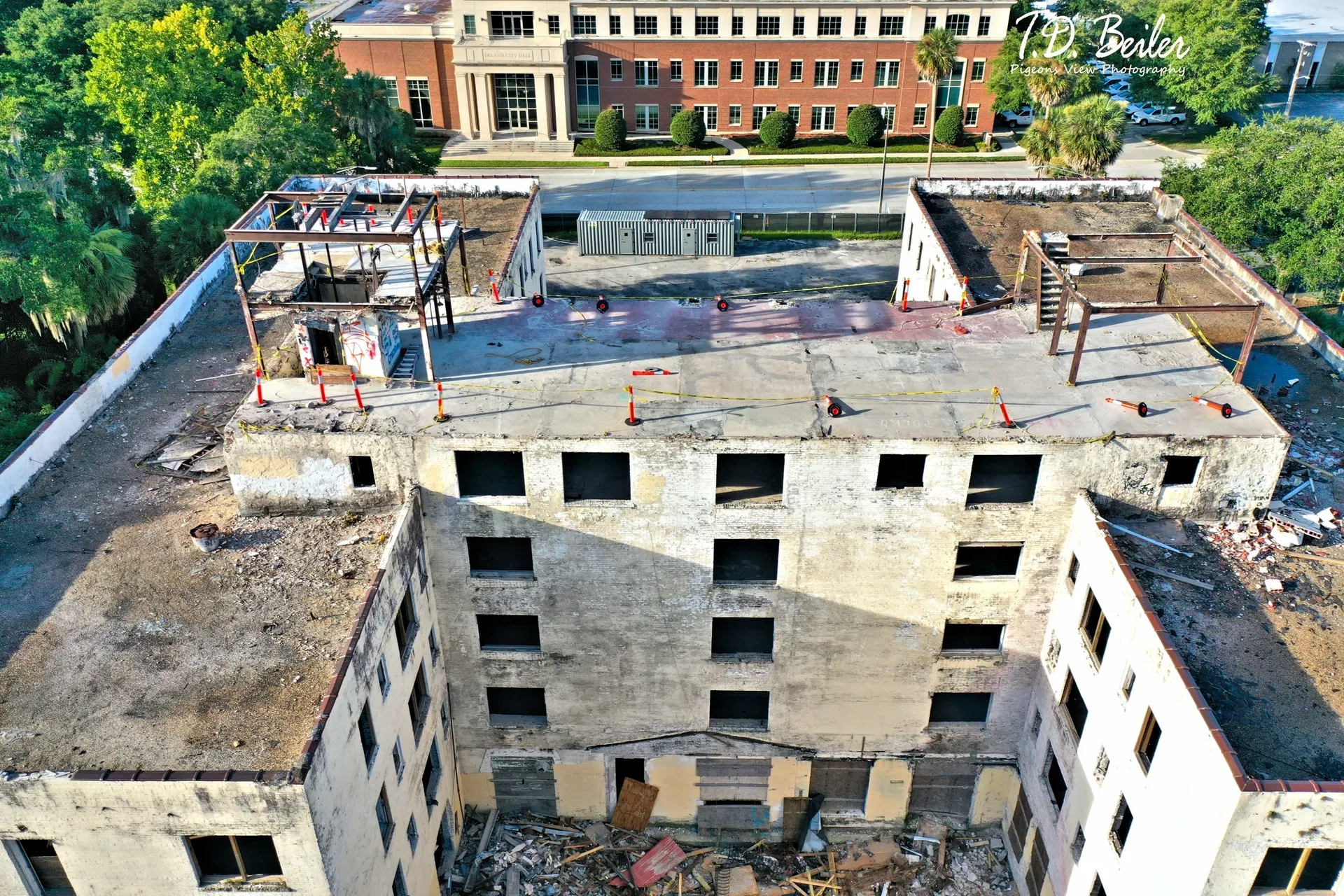 Urban decay in cityscape setting