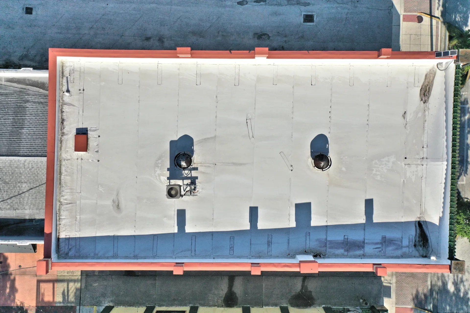 Industrial rooftop with vents