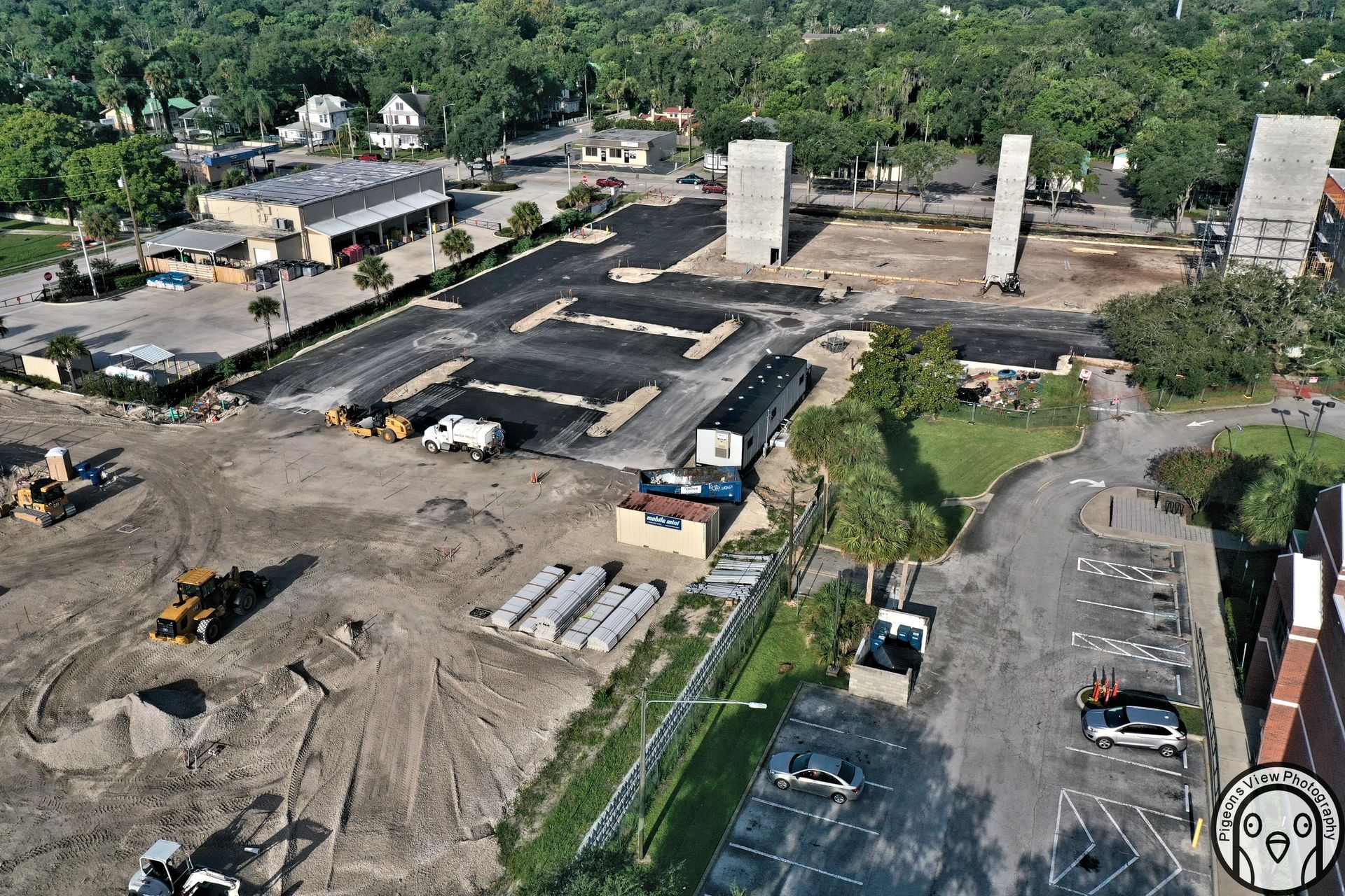 Building foundations and equipment on site