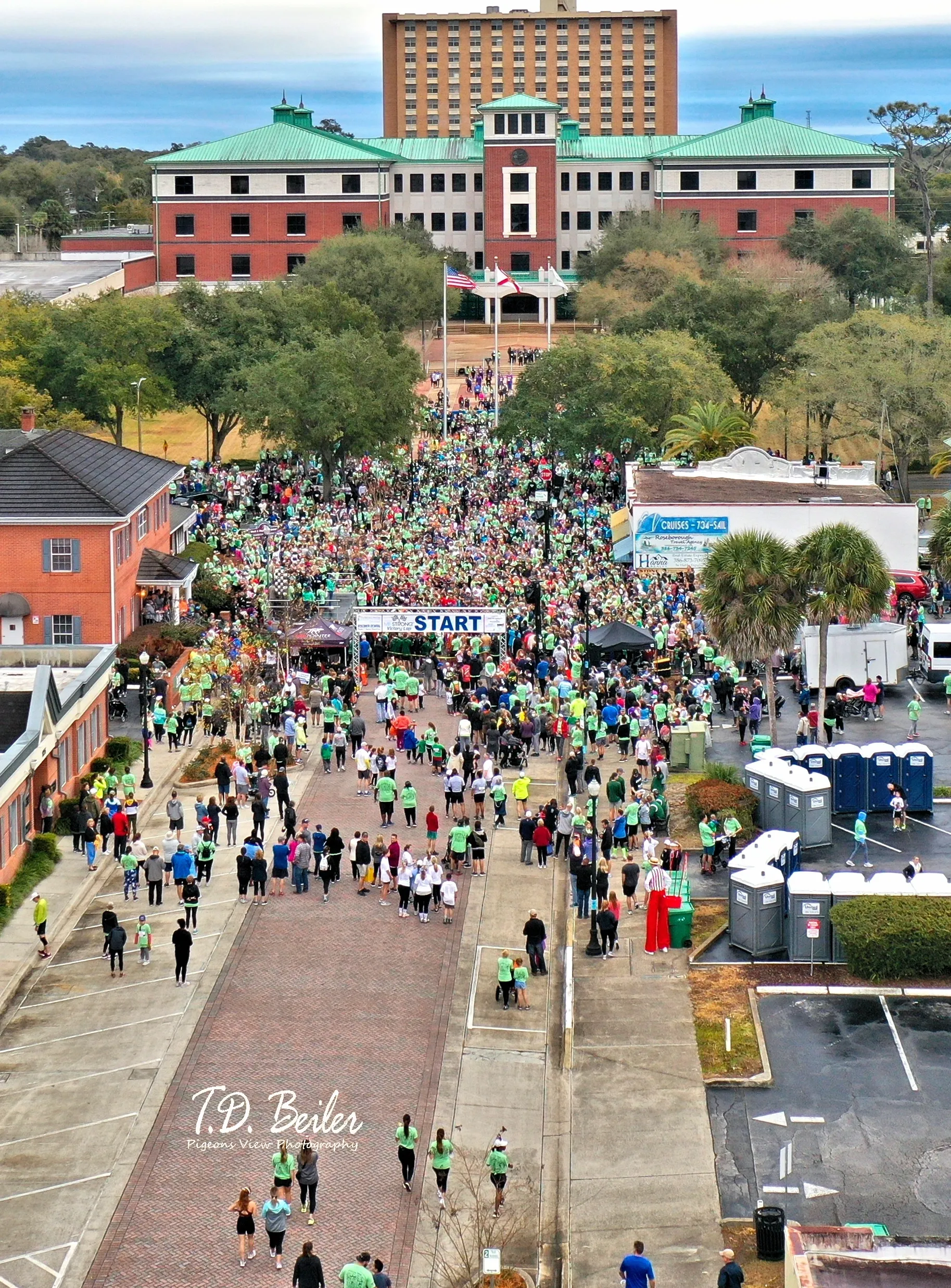 Aerial view of marathon crowd